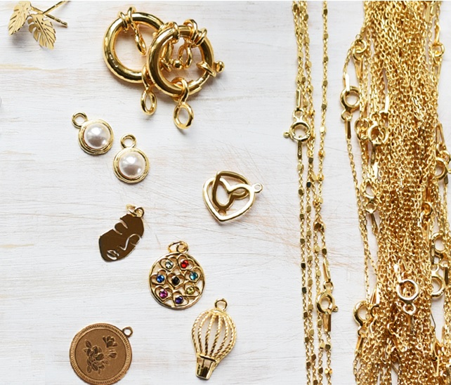 Wyczaruj projekt, w którym wykorzystasz złote zawieszki od 925.pl Wyczaruj projekt, w którym wykorzystasz złote zawieszki od 925.pl