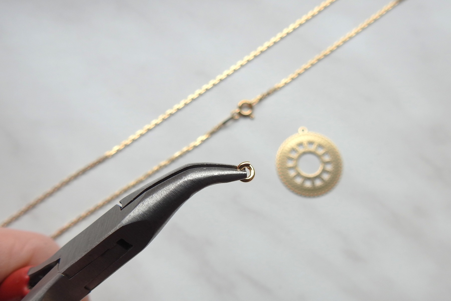 Naszyjnik handmade instrukcja krok 2