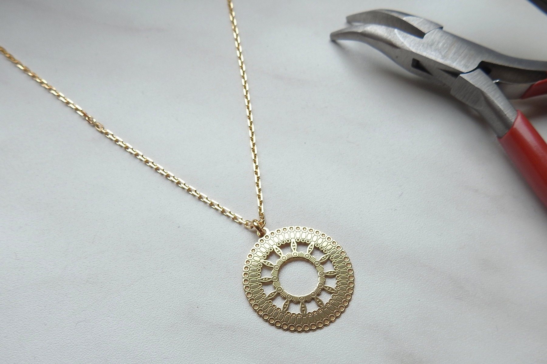 Naszyjnik handmade instrukcja krok 4